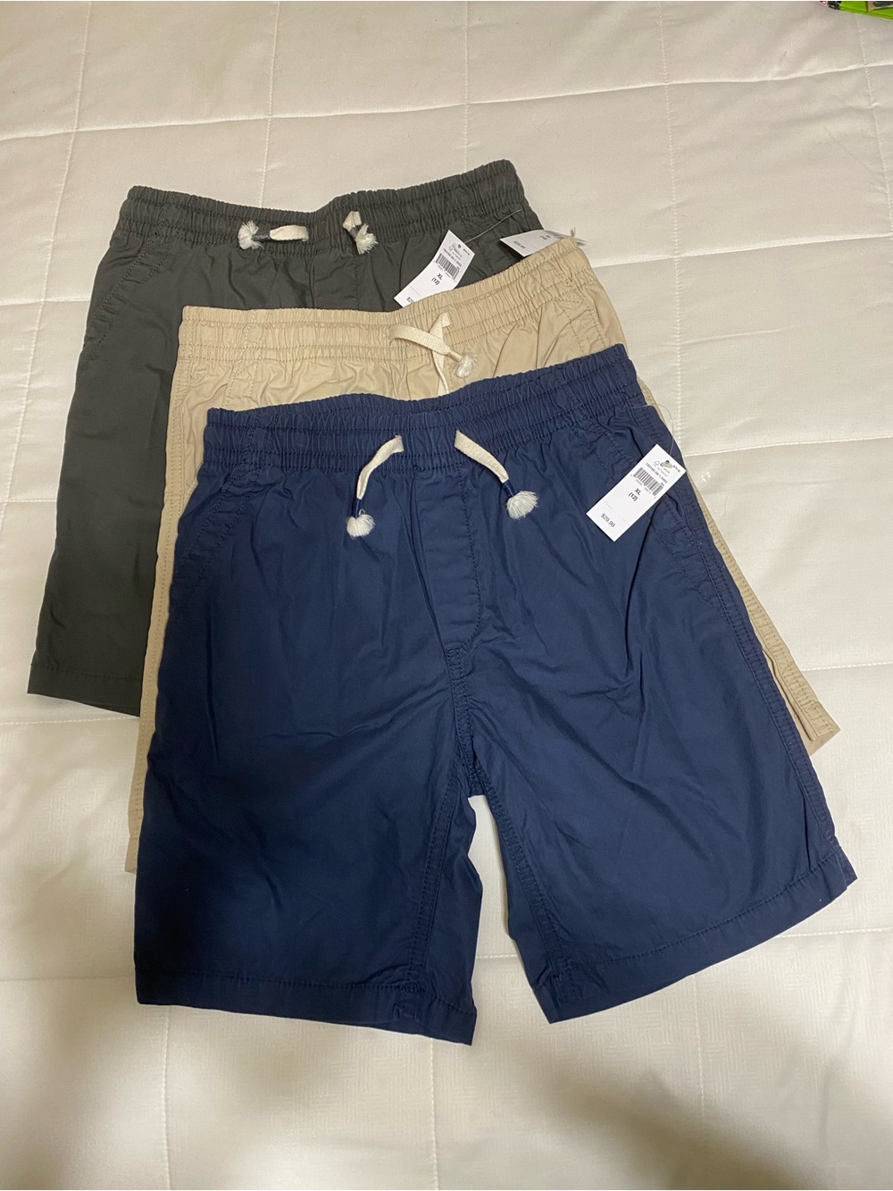NWTs Boys GapKids elastic waste cotton shorts size 12 - Navy, Khaki, Gray